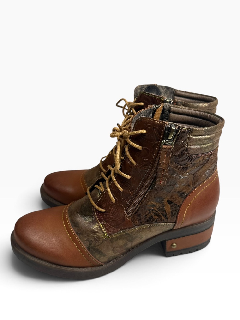 L'ARTISTE Women's 40 Spring Step Harmanni Leather Patchwork Side Zip Bootie